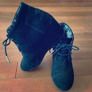 Black Suede TOM Wedge Ankle Heels